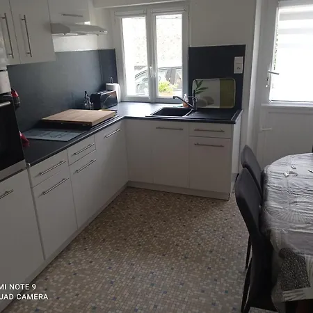 Repos Au Bord De L'eau Nyoiseau