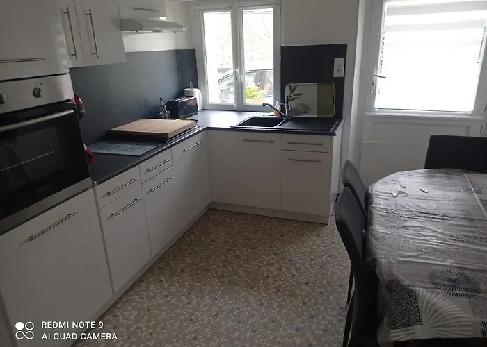 Repos Au Bord De L'eau Nyoiseau